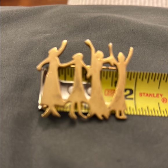 Gold Dancing Figures Brooch Minimalist Jewelry - Picture 5 of 6